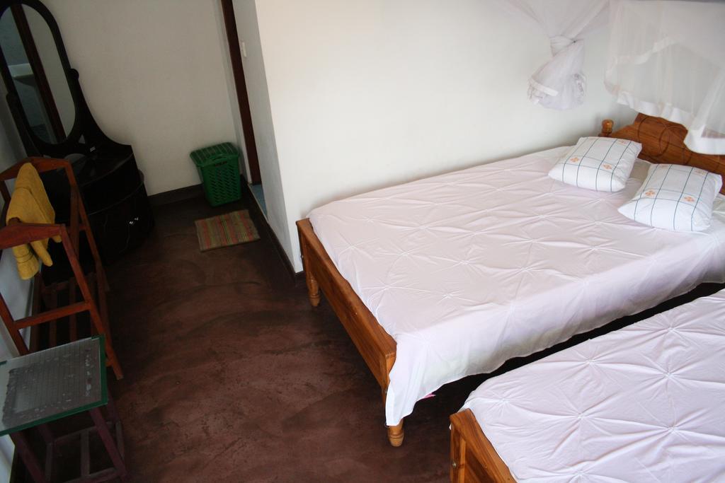 Elegant Home Stay Ella Esterno foto