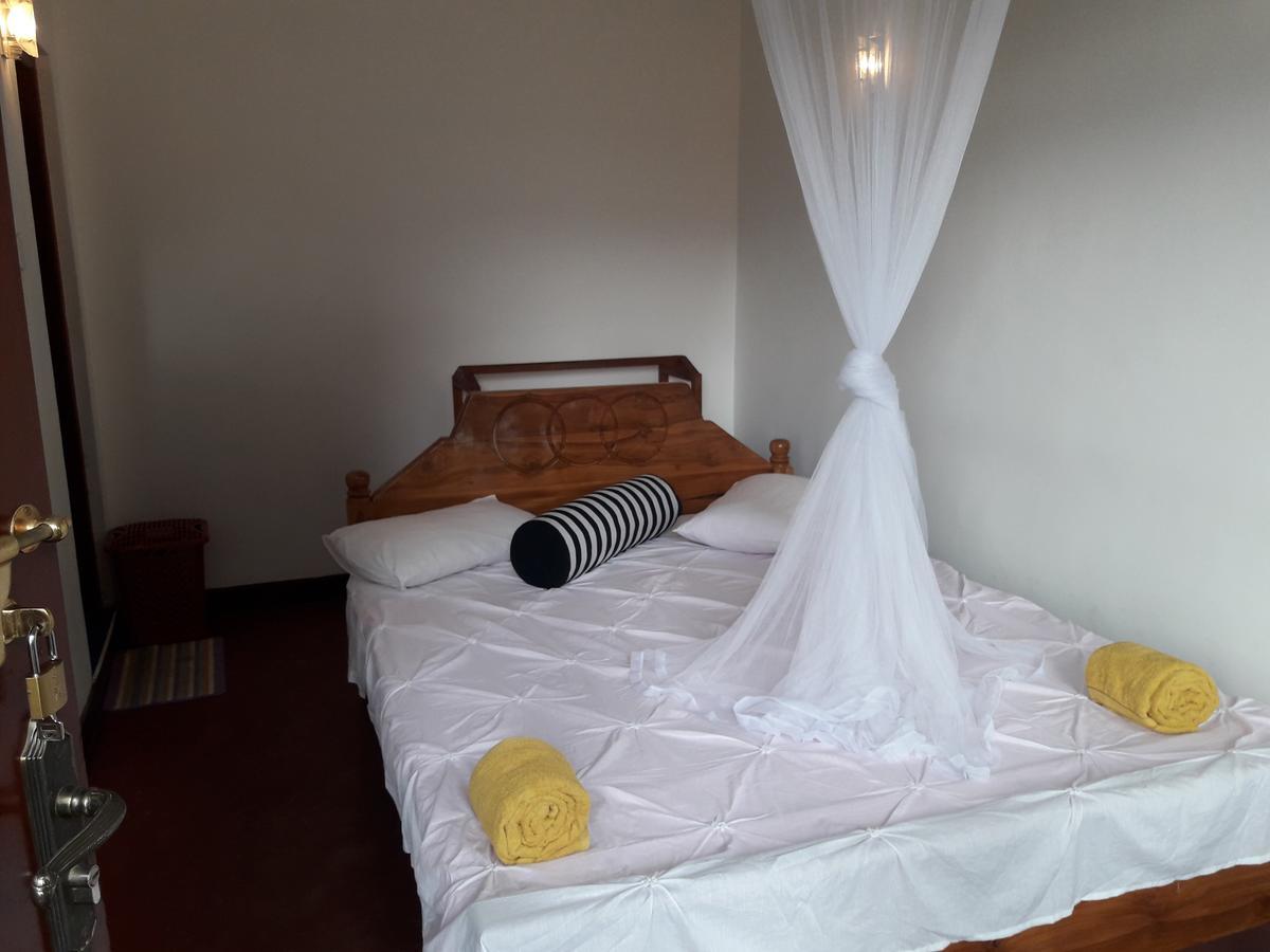 Elegant Home Stay Ella Esterno foto